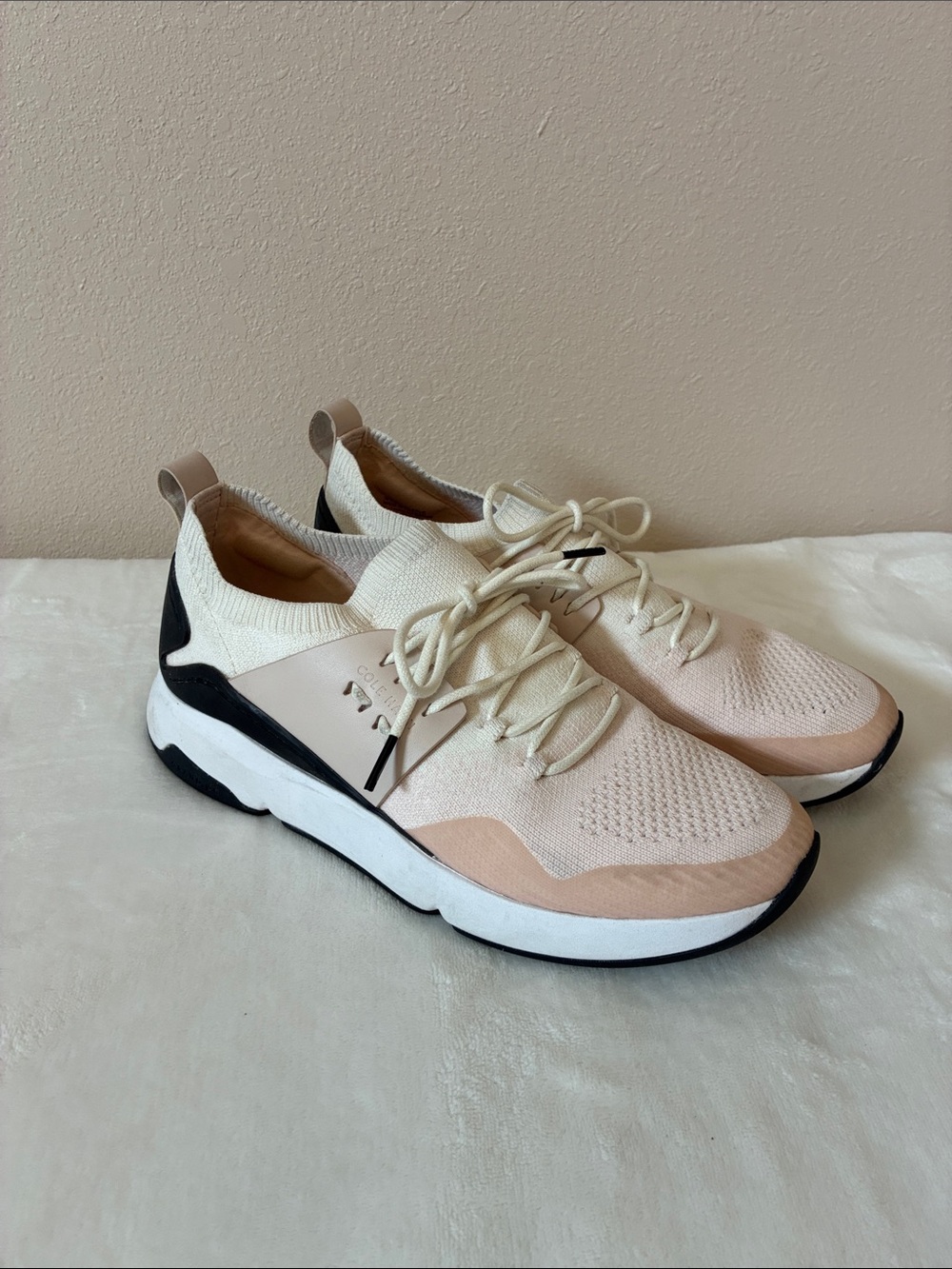 Cole Haan Zero Grand Size 8.5 Pale Pink All Day Trainer Sneakers Feminine Active